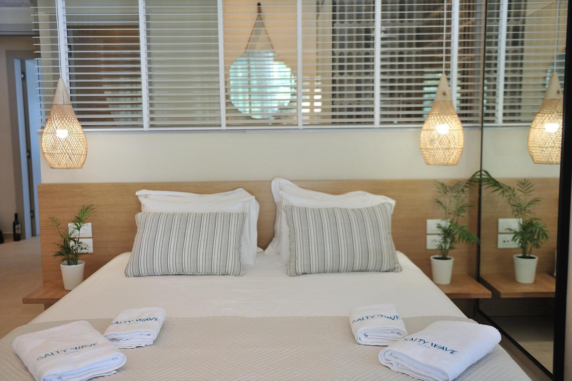 Salty Wave Suites Skiatos Zewnętrze zdjęcie