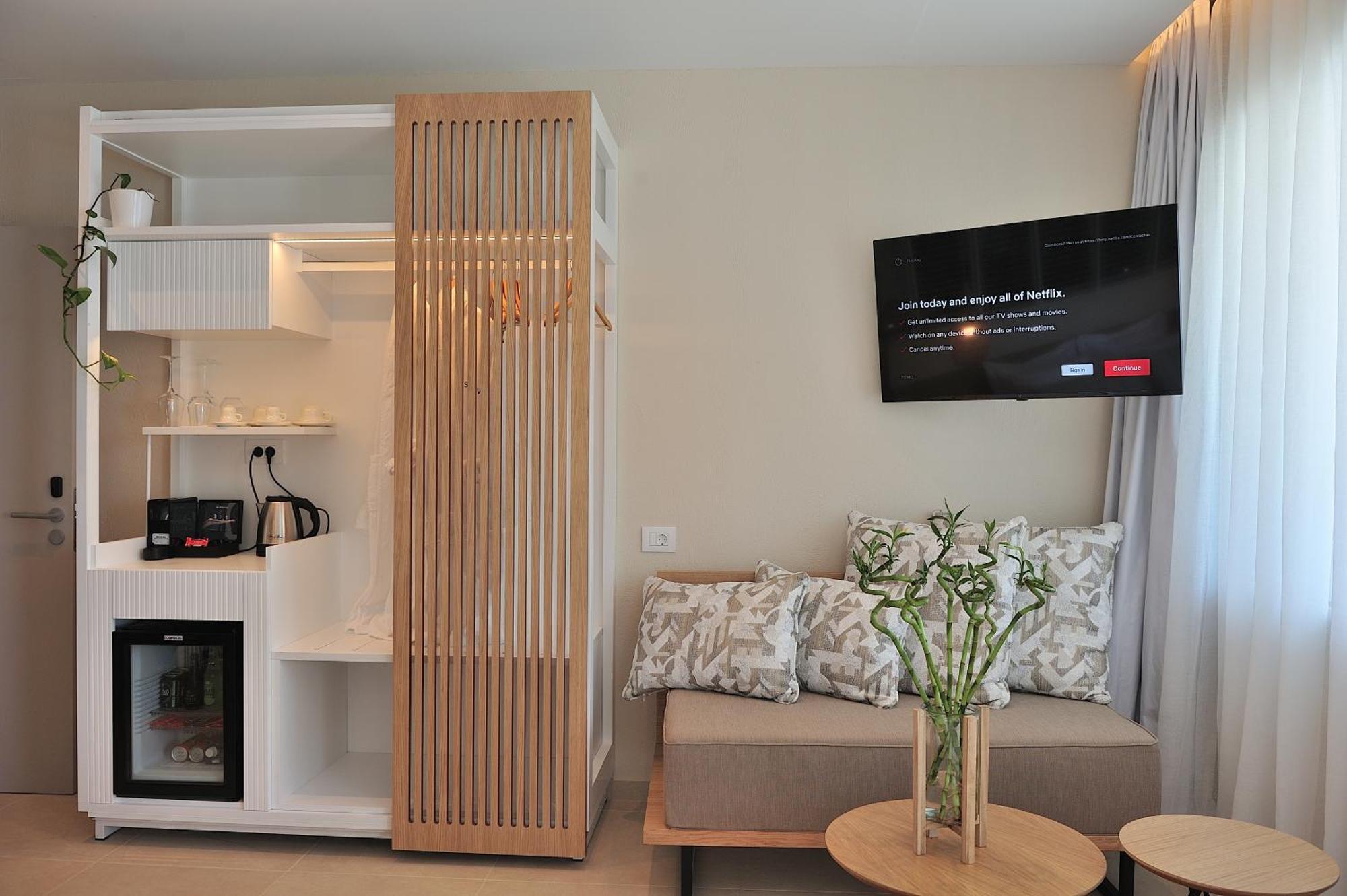 Salty Wave Suites Skiatos Zewnętrze zdjęcie